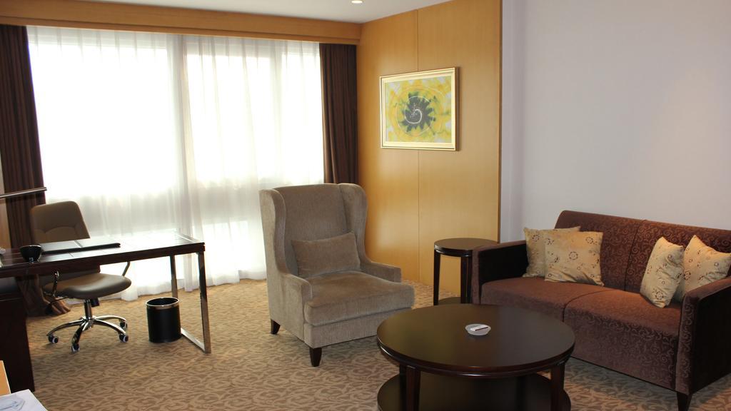 Holiday Inn Shijiazhuang Central By Ihg Exteriér fotografie